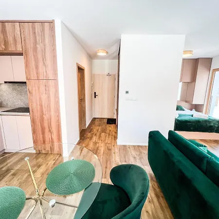Penthouse Kubinska Hola